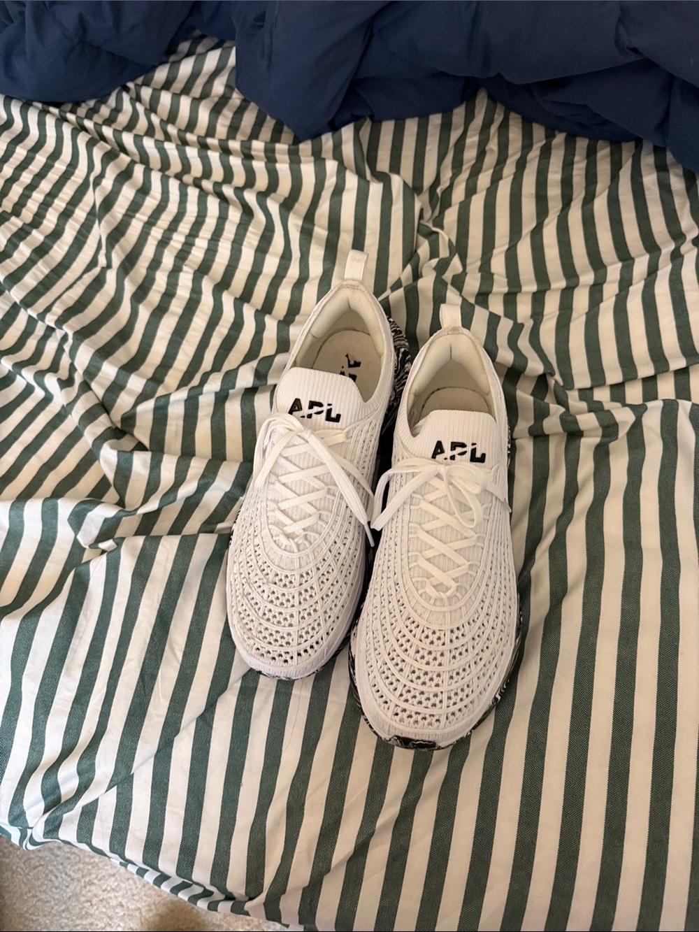 APL Women's White Knit Athletic Sneakers size 10